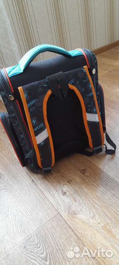 Портфель школьный для мальчика