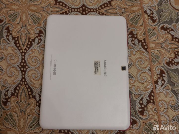 Планшет Galaxy Tab 4