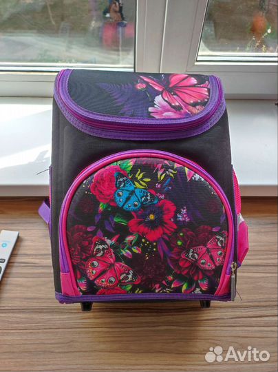 Рюкзак школьный новый