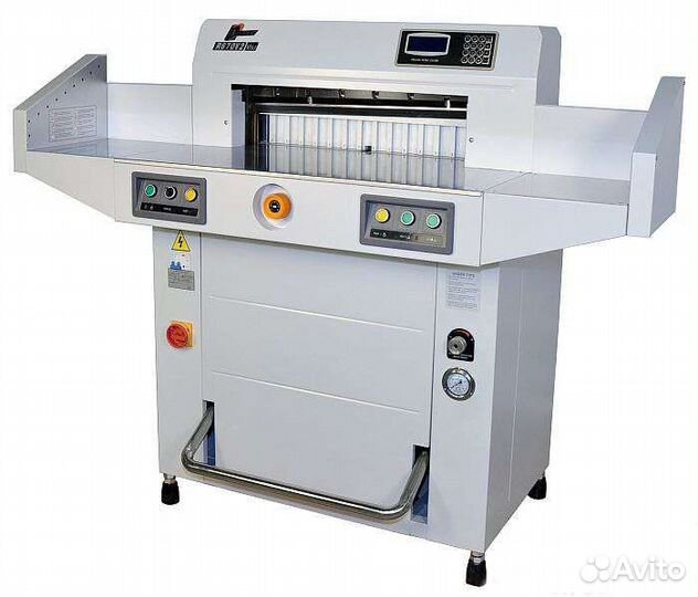 Гильотинный электрогидравлический резак BW-R670V2