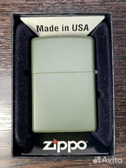 Zippo 28479 Клевер