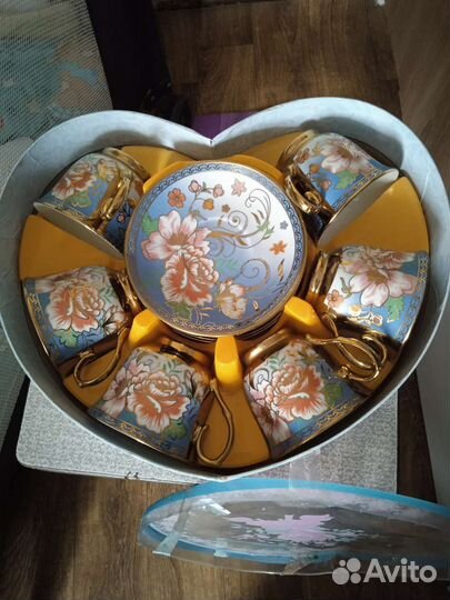 Сервиз чайный фарфор