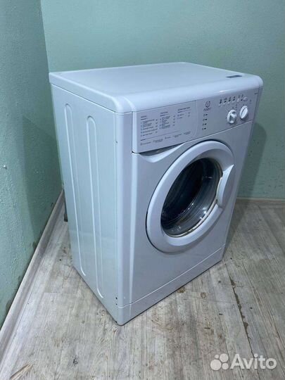 Стиральная машина Indesit