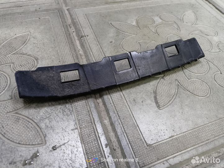 Кронштейн переднего бампера левый Hyundai Creta