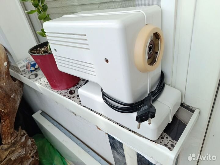 Электромясорубка бу