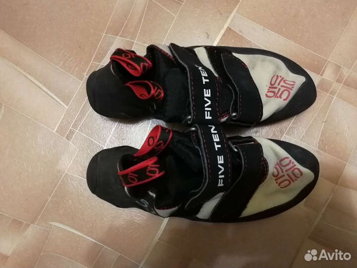 Скальные туфли 37