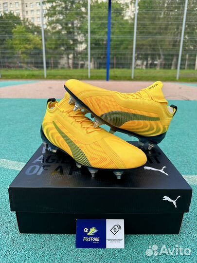 Футбольные бутсы Puma