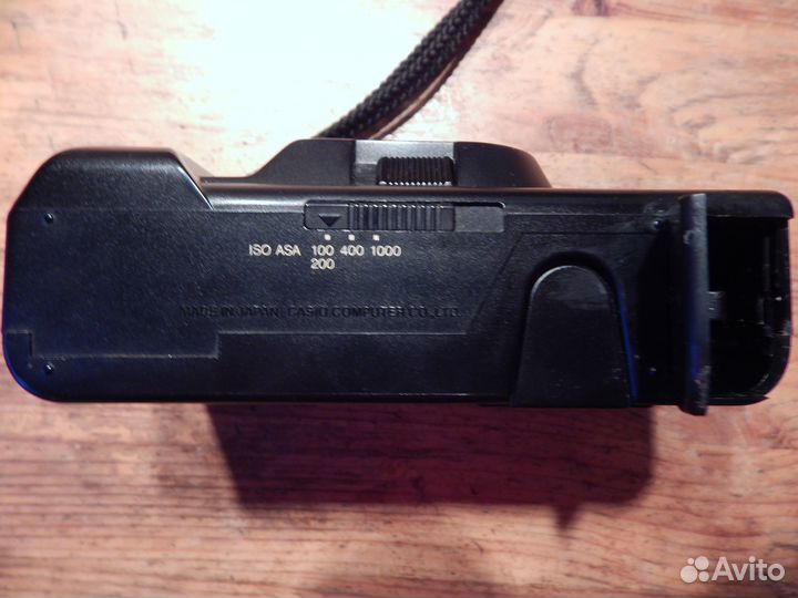Фотоаппарат Casio EF-8 с дефектом