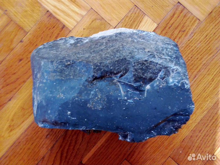 Минерал природный