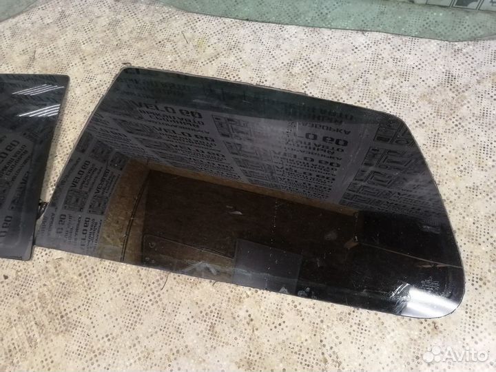 Стекло двери для VW Golf 4