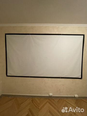Экран для проектора рулонный купить в Москве | Электроника | Авито