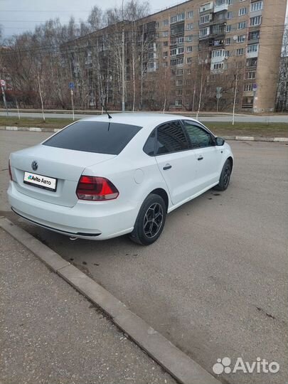 Volkswagen Polo 1.6 AT, 2016, 69 700 км