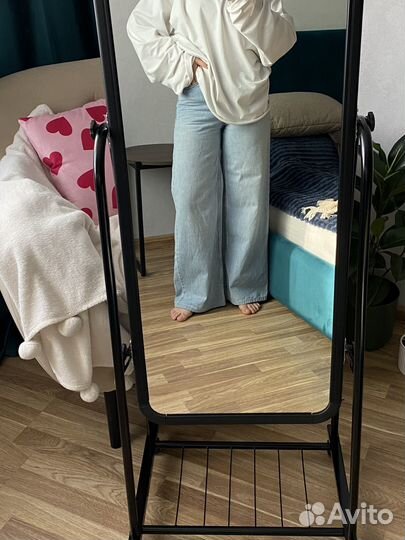 Джинсы женские