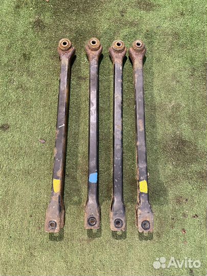 Рычаг подвески задний Skoda Octavia tour