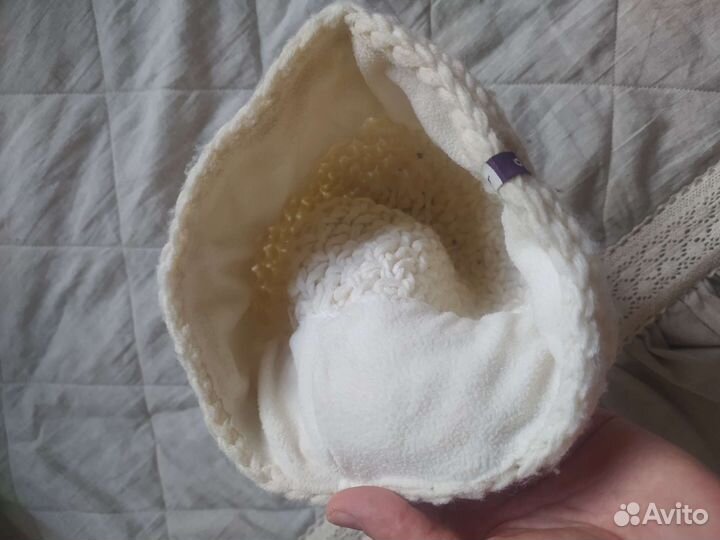 Шапка вязаная белая