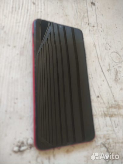 Samsung Galaxy A10, 2/32 ГБ