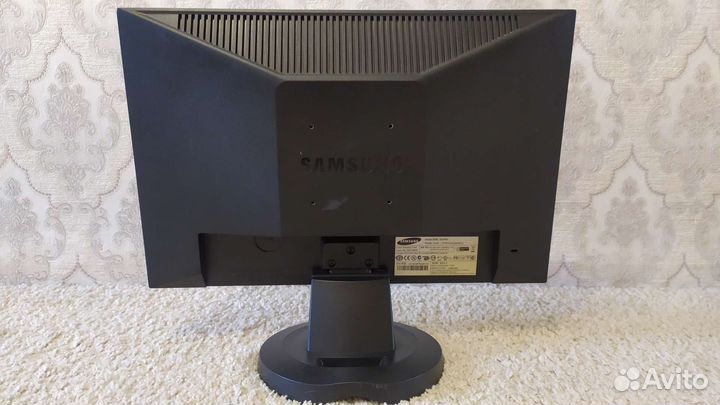 Монитор Samsung SyncMaster 920nw 19 дюймов