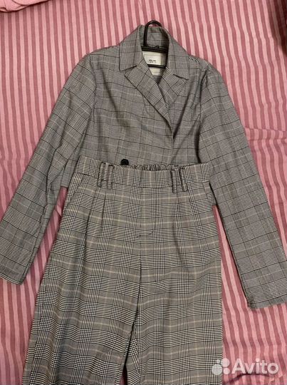 Серая школьная форма