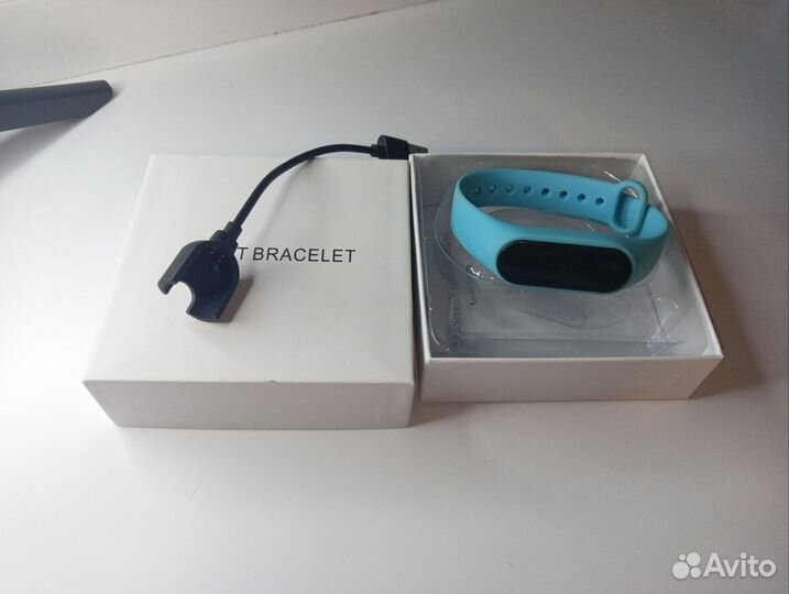 Фитнетнес браслет