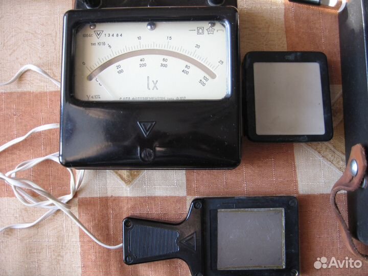 Люксметр фотоэлектрический Ю 16