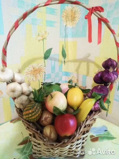 Корзина для интерьера