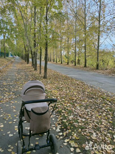 Коляска 2 в 1 в отличном состоянии