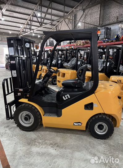 Вилочный погрузчик UN Forklift FD25, 2024