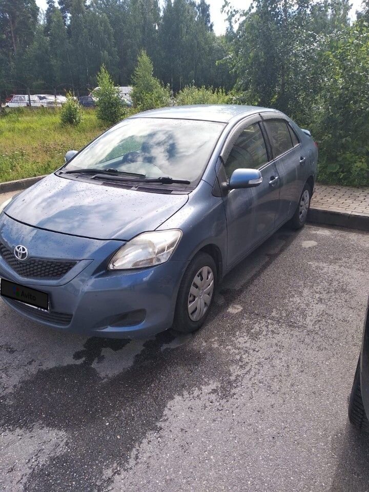 Toyota Belta: фото из отзыва