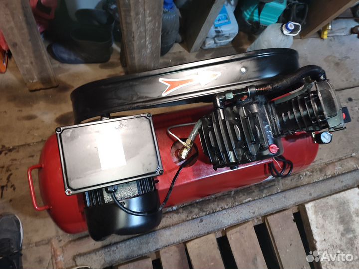 Компрессор воздушный 100 литров