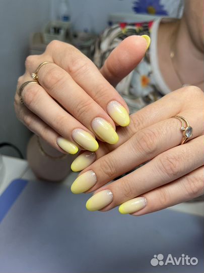 Мастер маникюра