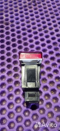 Кнопка аварийной сигнализации Honda Crosstour