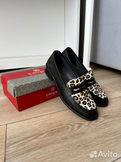 Туфли лоферы
