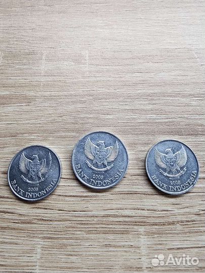 Продам монеты Индонезия