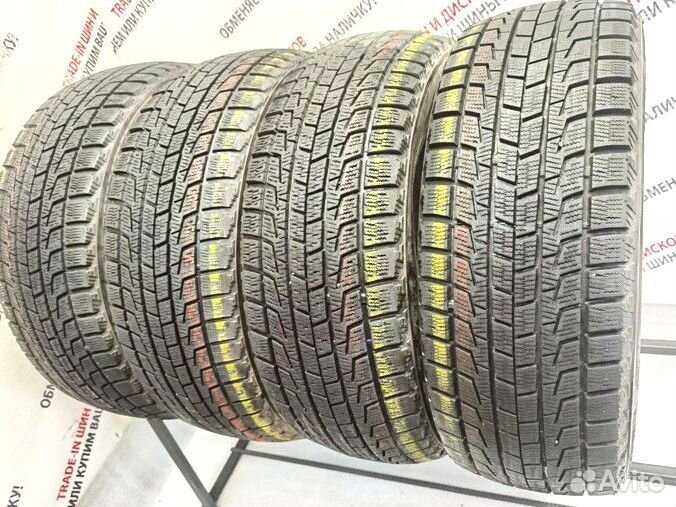 Bridgestone Blizzak Revo1 215/45 R17 M