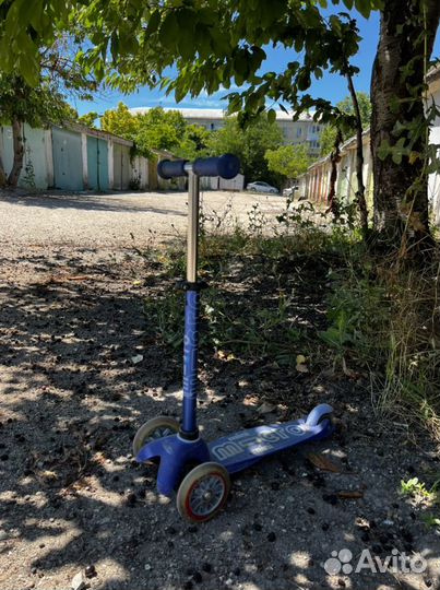 Самокат детский трехколесный mini micro