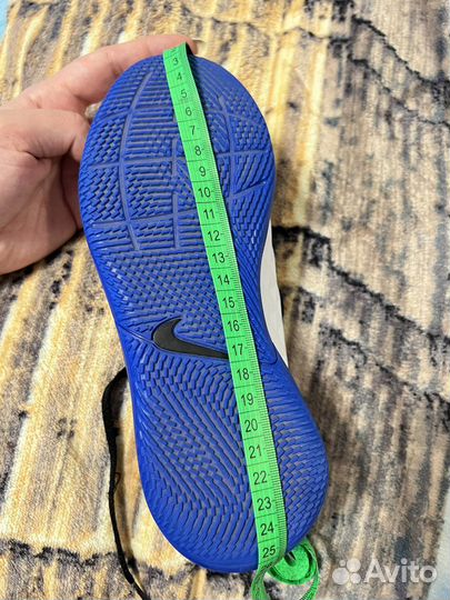 Футзалки Nike Tiempo 35,5 размер