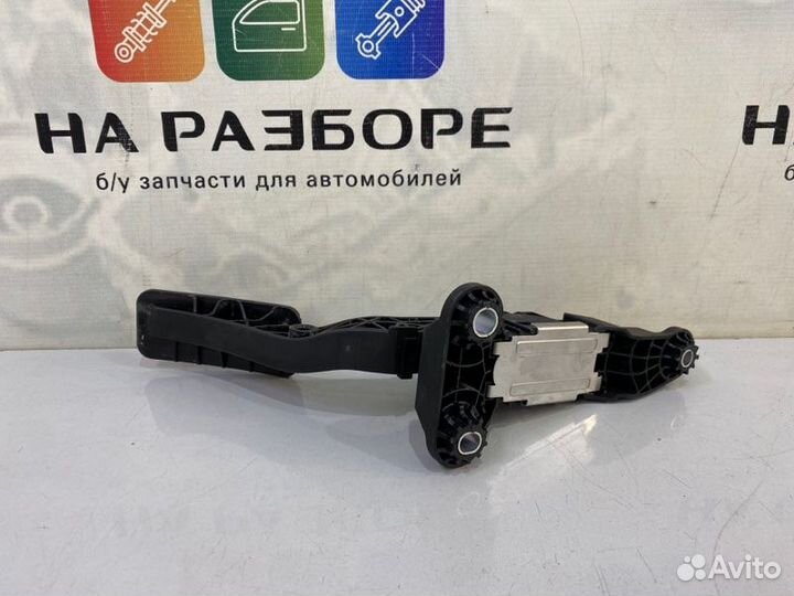 Педаль газа Kia Rio 4