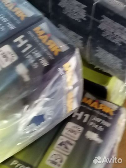 Автомобильная лампа Н1 24v 70w p14, 5s