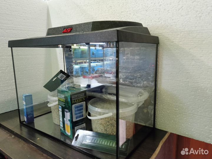Аквариум в комплекте с оборудованием на 50литров