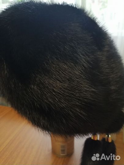 Берет женский норковый