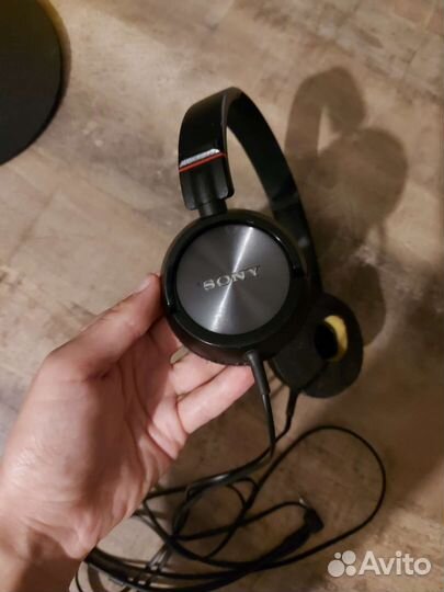 Наушники sony