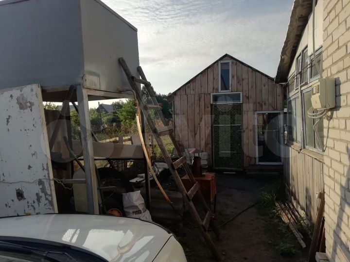 Дача 20 м² на участке 6,4 сот.