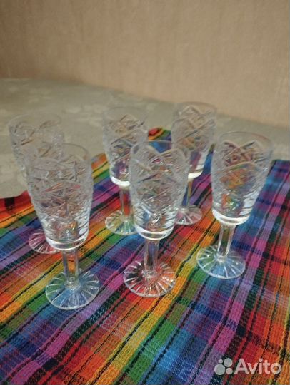 Хрустальные рюмки