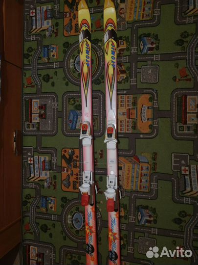 Горные лыжи atomic