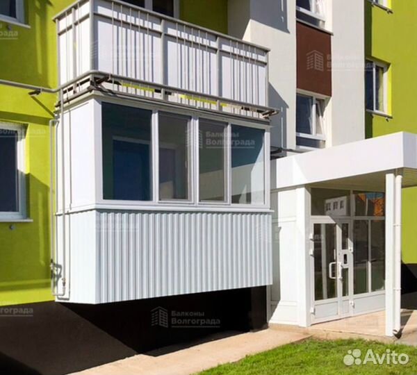 Остекление лоджий, балконов под ключ