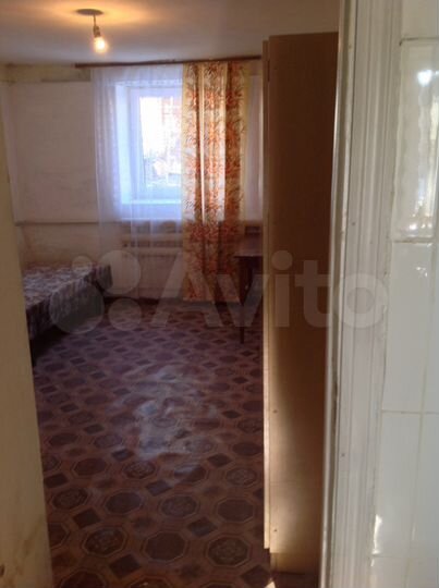 Комната 12 м² в 5-к., 2/3 эт.