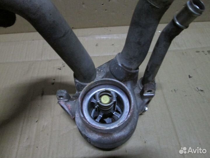 Корпус термостата 4.8 Porsche Cayenne Порше Каен