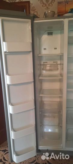 Холодильник бу LG двухдверный