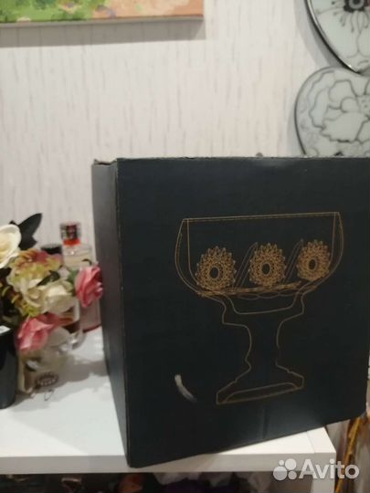 Ваза для фруктов хрустальная на ножке большая