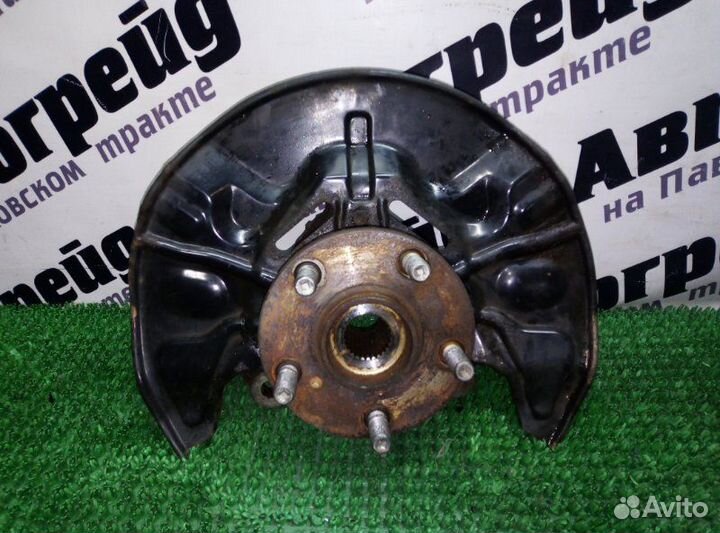 Ступица передняя левая Toyota Avensis AZT251